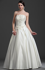 New Fabulous Strapless Wedding Gown