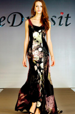 Charming Mermaid V-Neck Evening Dress