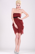 Trägerlos  scharmant  Rot Cocktail Kleid