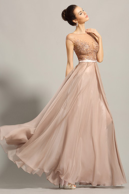 Robe de soirée/bal longue brodée sexy avec fente Robe de soirée/bal longue brodée sexy avec fente