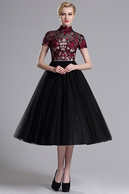 Embroidered Short Sleeves Layered Cocktail Dress