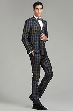 Tailor Made Peak Lapel Men Suits Tuxedo