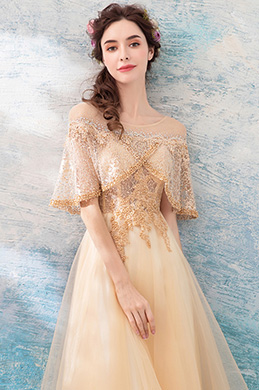 Robe de Soirée Avec Cape Perlée et Broderies Or
