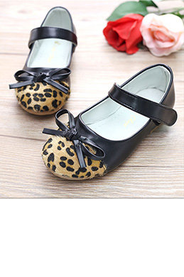 Girl's Closed Toe Leather Flat Flower Party Shoes