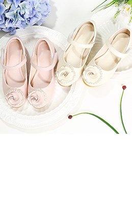 Girl's Round Toe Buckle Leather Flat Flower Girl Dance Shoes