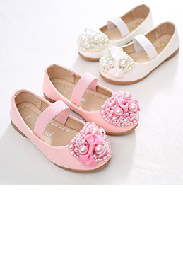 Girl's Round Toe Leather Flat Dance Shoes