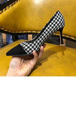 Women Plaid Pattern Toe Closed High Heels Shoes