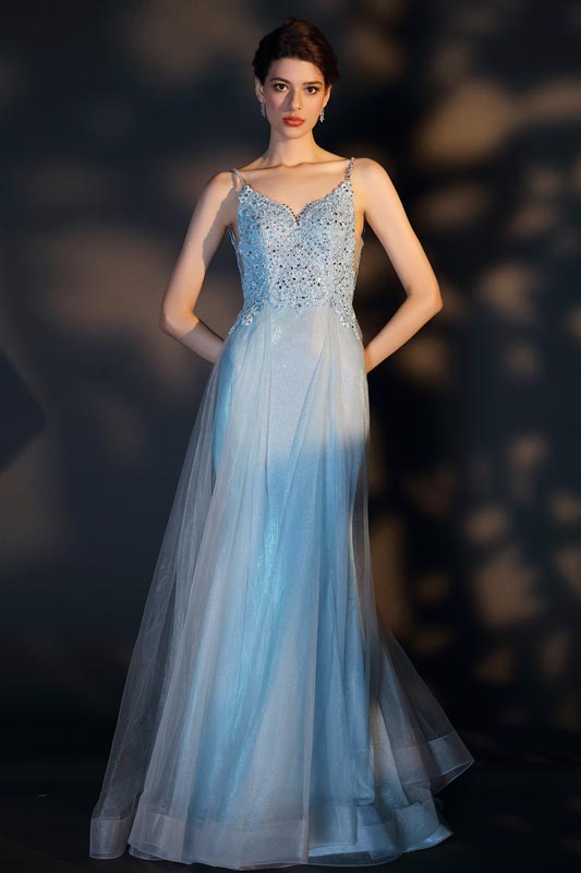 Vestido de fiesta de tul bordado con tiras de espagueti azul