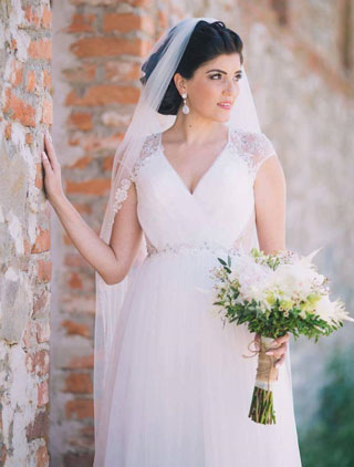 eDressit Simple V Cut Lace Beach Embroidery Wedding Gown Bridal Dress